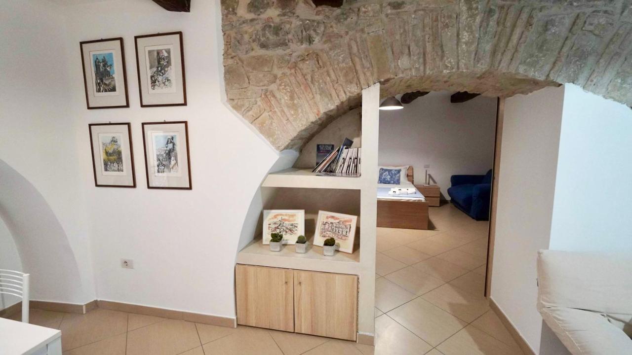 Ch Suite & Privateparking - Corso 18 Agosto - Apartment Potenza Exterior photo